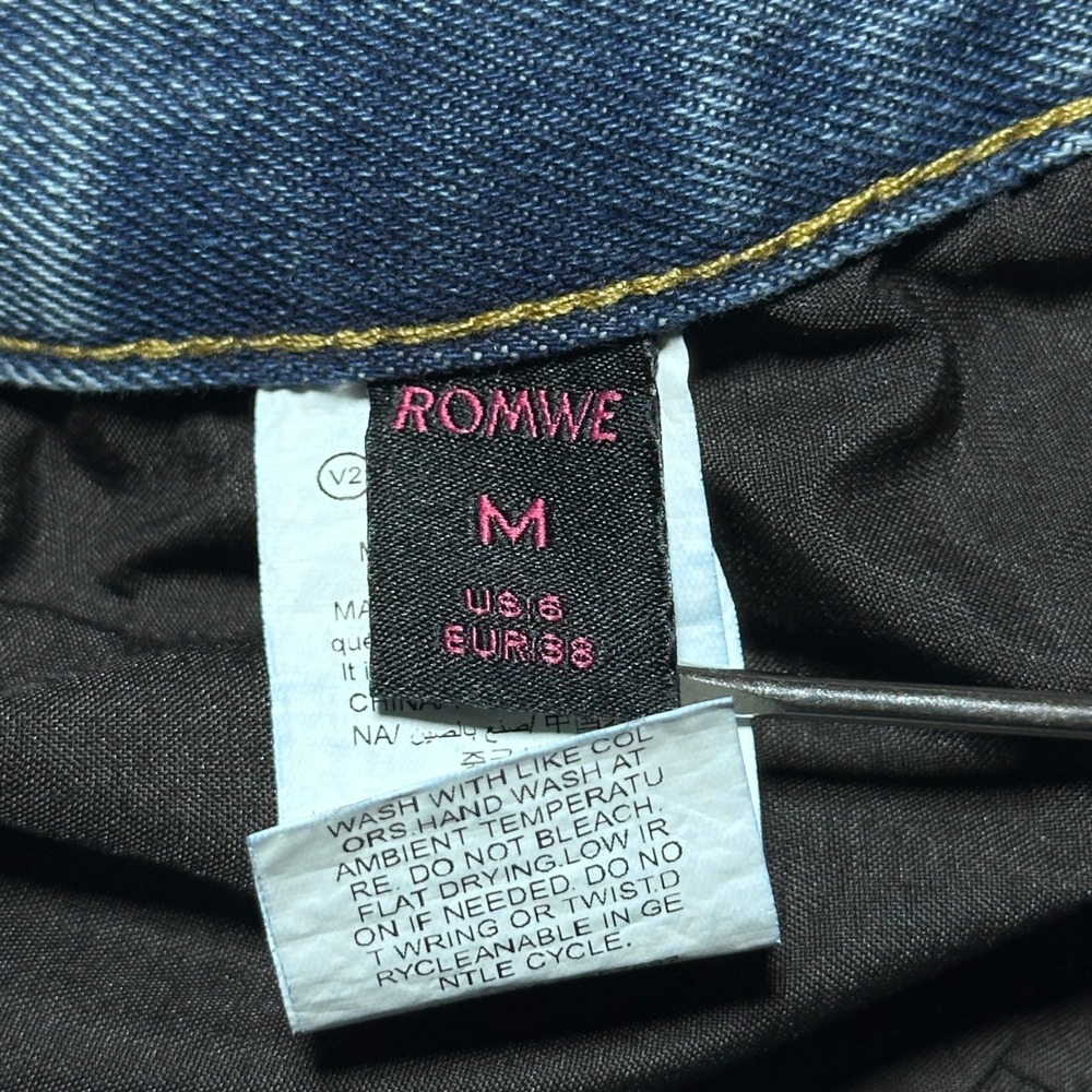Romwe Wide Leg Jeans Womens Medium 6 Skeleton Skull Oni Demon Print Blue Denim - Picture 5 of 15